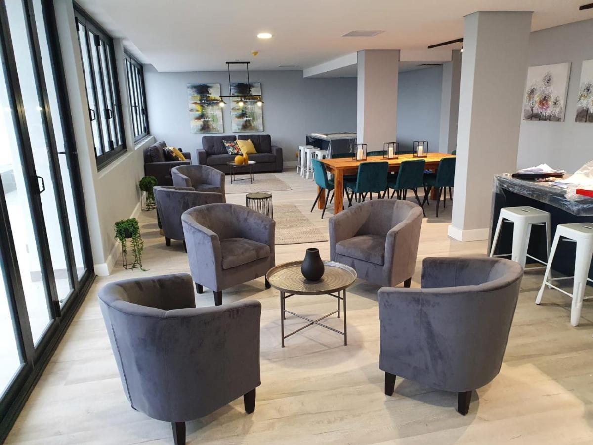Honeymoon Apartment